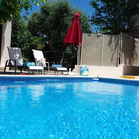 Holiday home Family House With Pool In Kritou Tera
